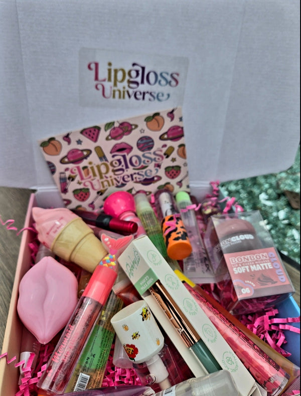 15 Piece Lip Gloss Bundle | GalaxyGlow Scoop